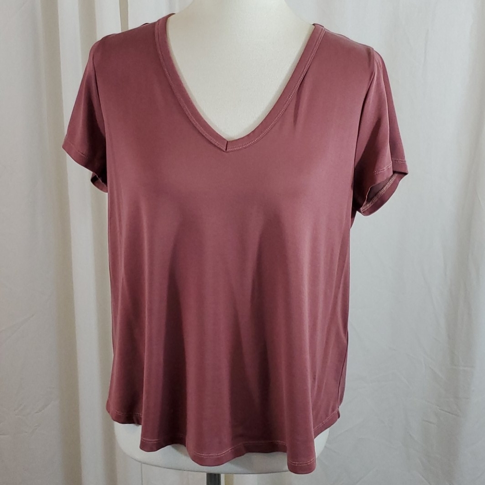SUNDAY IN BROOKLYN Mauve V Neck Top